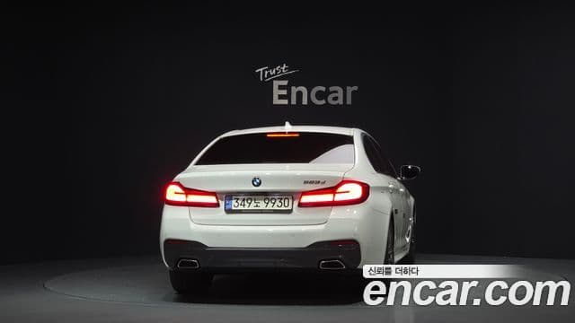 BMW 5 Series 2020 — ფოტო 4/20