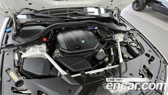 BMW 5 Series 2020 — ფოტო 6/20