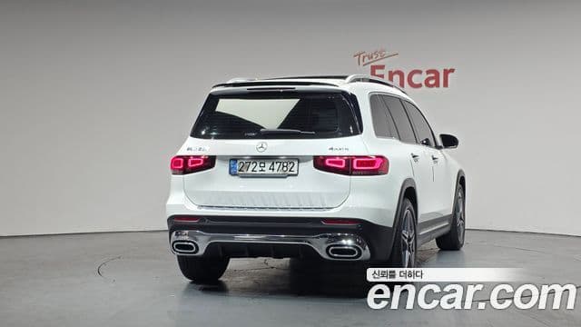 Mercedes-Benz GLB-Class 2020 — Şəkil 4/20