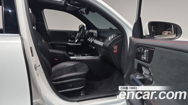 Mercedes-Benz GLB-Class 2020 — Şəkil 11/20