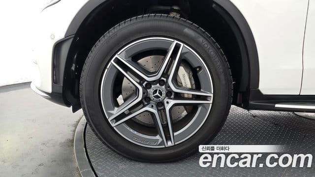 Mercedes-Benz GLC-Class 2021 — фото 4 из 20