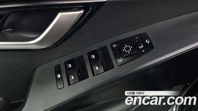 Kia Niro 2022 — Şəkil 18/20