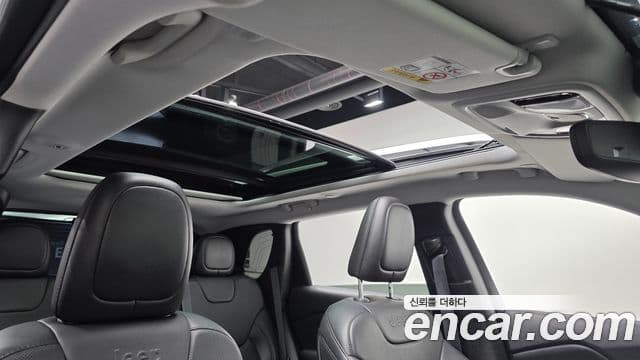 Jeep Cherokee 2021 — Şəkil 18/20