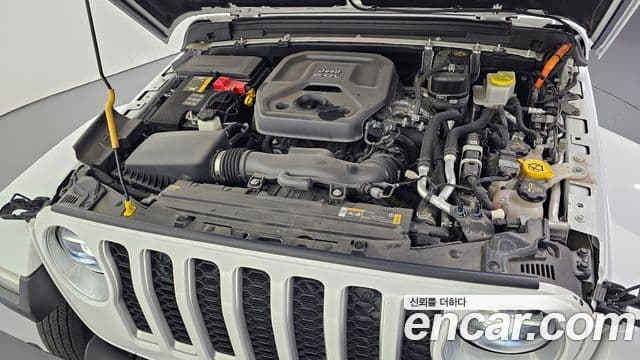 Jeep Wrangler 2021 — Şəkil 6/20