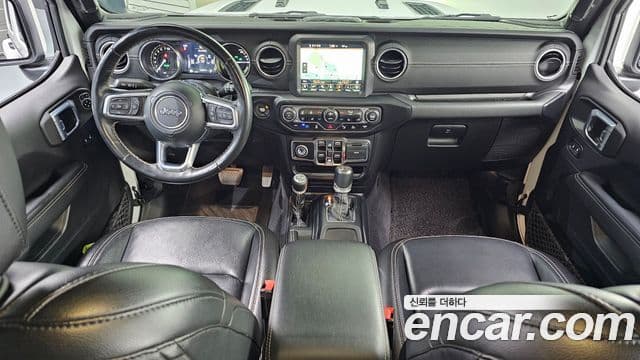 Jeep Wrangler 2021 — Şəkil 7/20