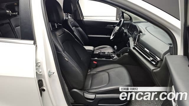 Kia Sportage 2022 — Фото 10/20