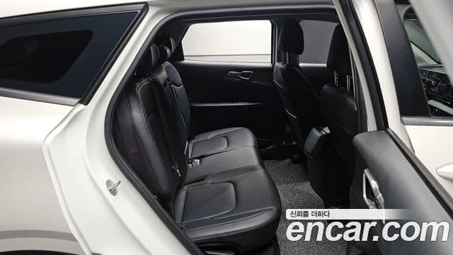 Kia Sportage 2022 — Фото 11/20