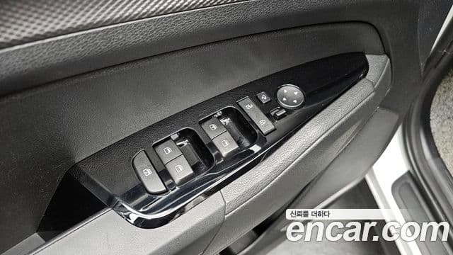 Kia Sportage 2022 — Фото 19/20