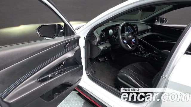 Hyundai Avante 2021 — ფოტო 11/20