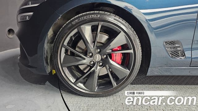 Genesis G70 2021 — ფოტო 5/20