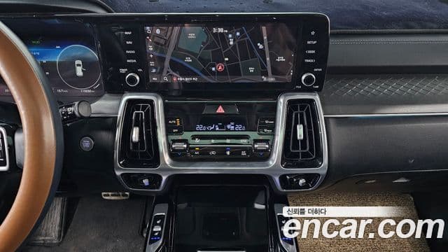 Kia Sorento 2020 — ფოტო 14/20
