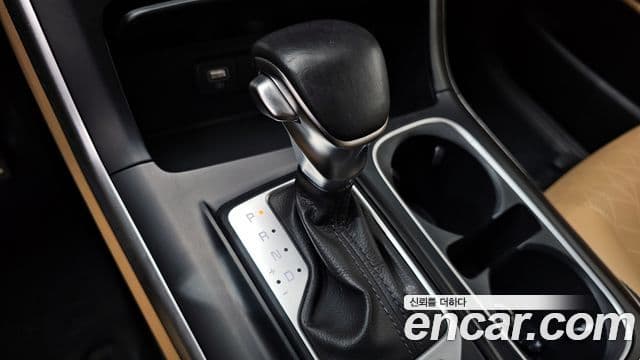 Kia Carnival 2023 — Şəkil 7/20