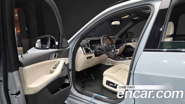 BMW X5 2025 — ფოტო 10/20