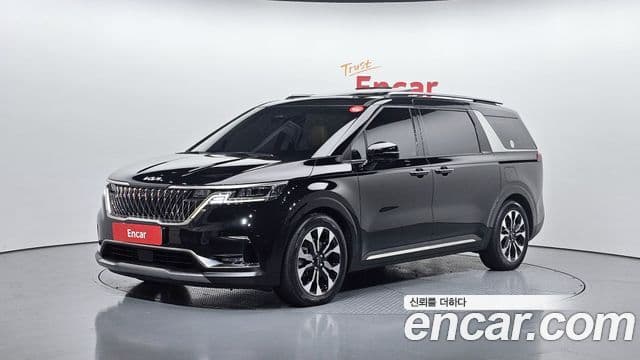 Kia Carnival 2022 — ფოტო 1/20