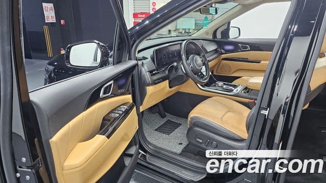 Kia Carnival 2022 — ფოტო 11/20