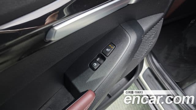 Kia Seltos 2020 — ფოტო 19/20