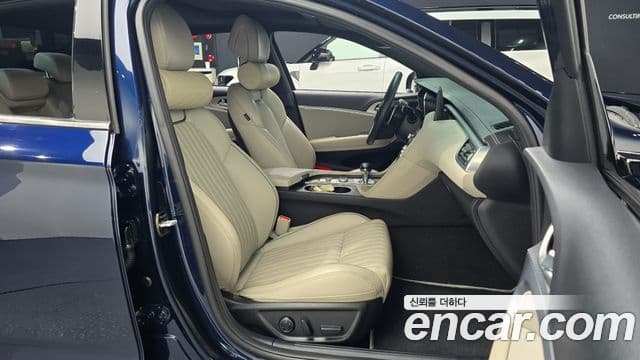Genesis G70 2021 — Şəkil 10/20