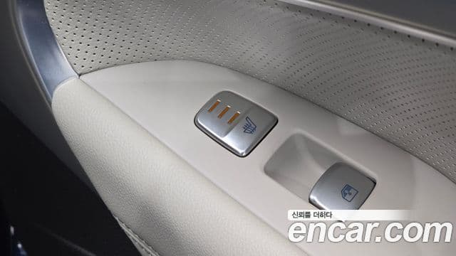 Genesis G70 2021 — Şəkil 19/20