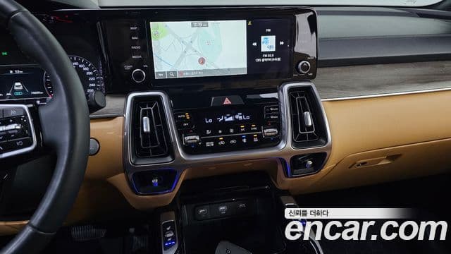 Kia Sorento 2022 — Şəkil 14/20