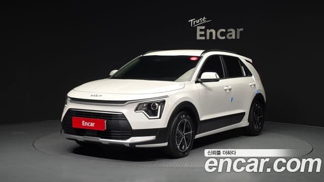 Kia Niro 2026 — Фото 1/20