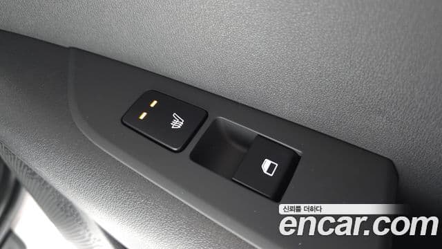 Kia Niro 2026 — Фото 19/20