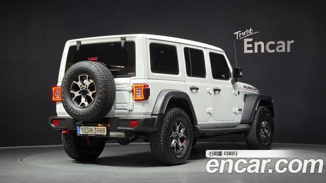Jeep Wrangler 2021 — Şəkil 2/20