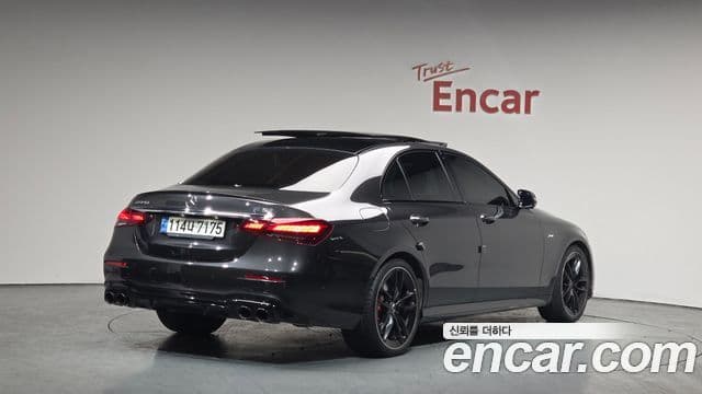 Mercedes-Benz E-Class 2023 — Şəkil 2/20