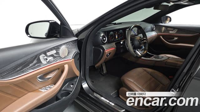 Mercedes-Benz E-Class 2023 — Şəkil 11/20