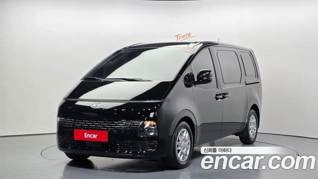 Hyundai Staria 2021 — ფოტო 5/20
