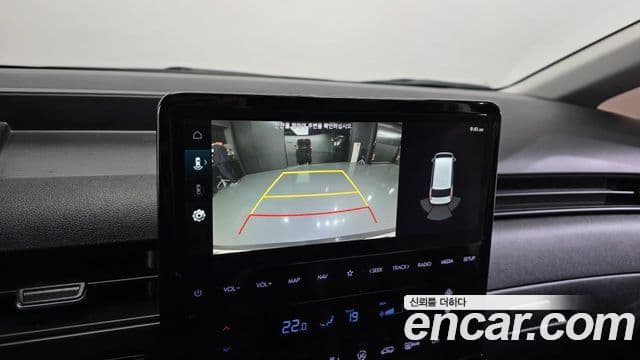 Hyundai Staria 2021 — ფოტო 2/20