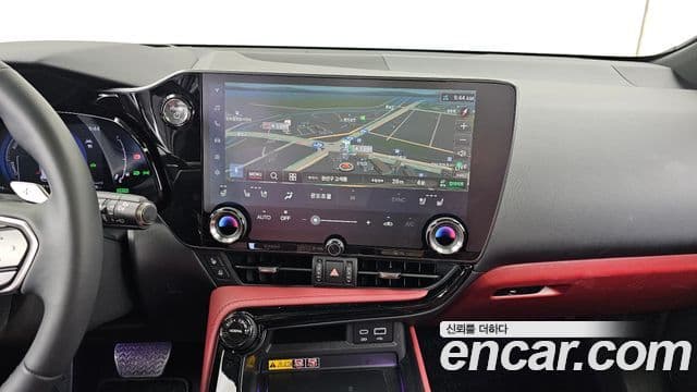 Lexus NX350h 2024 — Şəkil 14/20