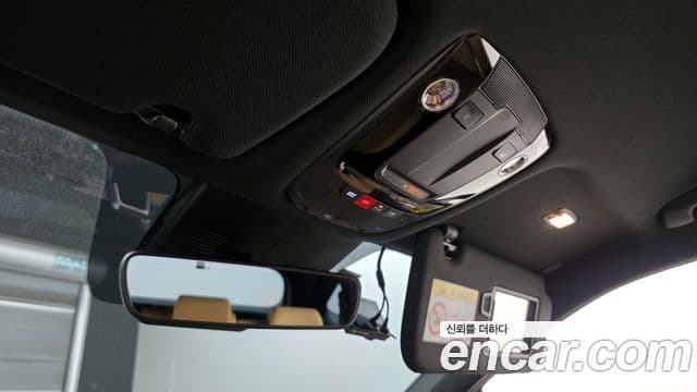 Kia Sorento 2022 — Şəkil 18/20