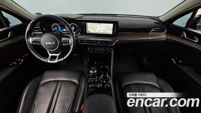 Kia K5 2022 — ფოტო 7/20