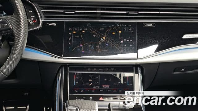 Audi Q7 2020 — Şəkil 15/20