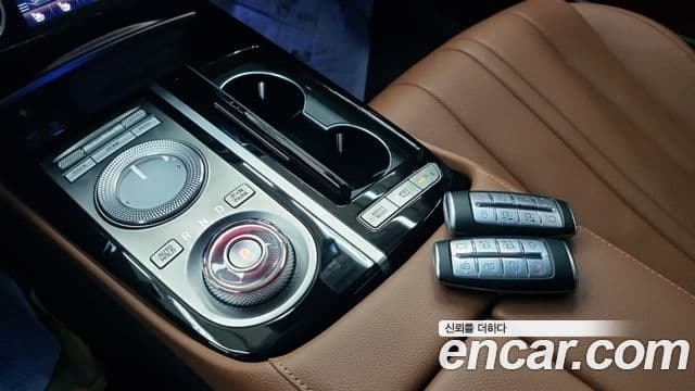 Genesis Electrified G80 2022 — Şəkil 7/18