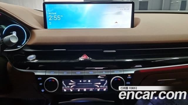 Genesis Electrified G80 2022 — Şəkil 12/18