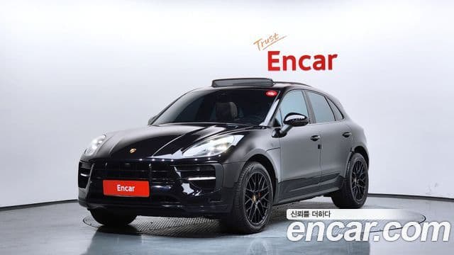 Porsche Macan 2021 — Şəkil 1/20