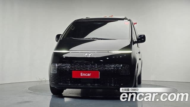 Hyundai Staria 2022 — Фото 3/20