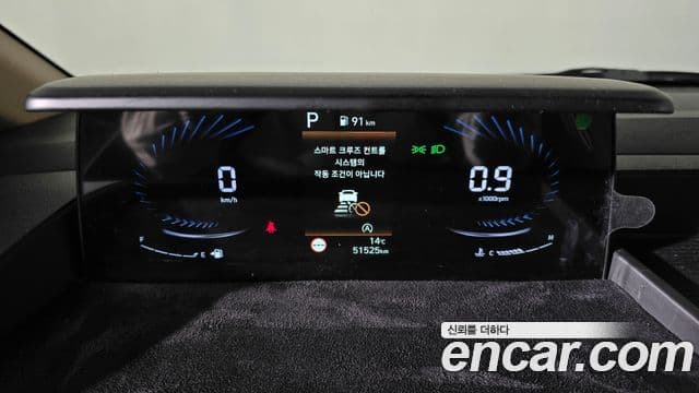 Hyundai Staria 2022 — Фото 8/20