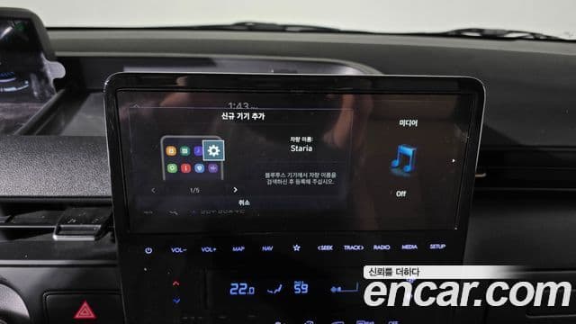 Hyundai Staria 2022 — Фото 18/20