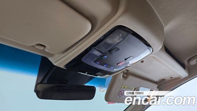 Hyundai Staria 2022 — Фото 19/20