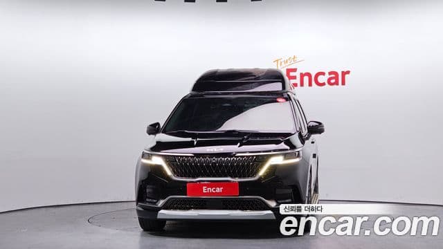 Kia Carnival 2022 — ფოტო 3/20