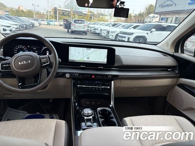 Kia Carnival 2022 — Şəkil 11/17