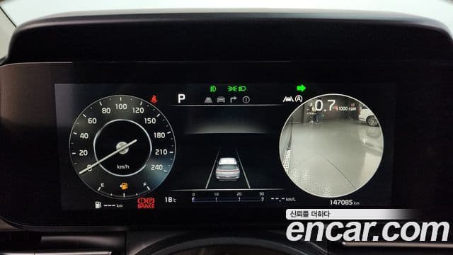Kia Carnival 2021 — Фото 8/20