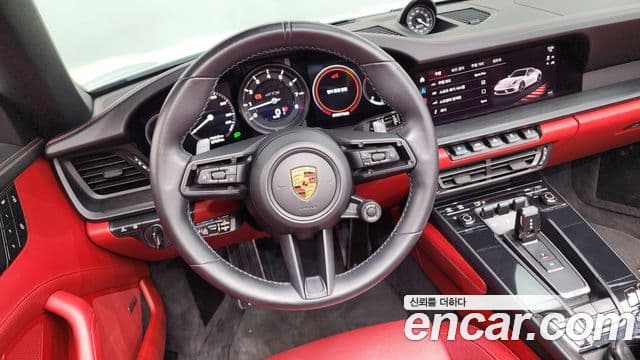 Porsche 911 2022 — Şəkil 12/20