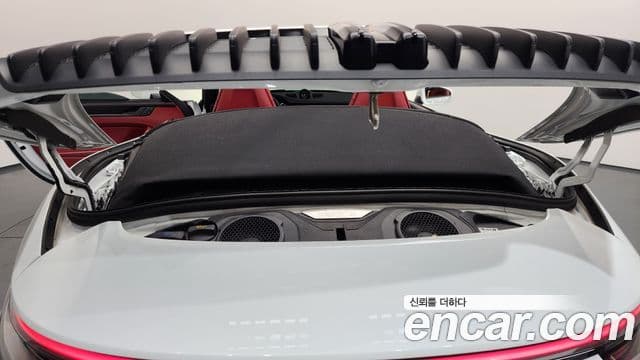 Porsche 911 2022 — Şəkil 19/20