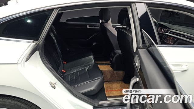 Volkswagen Arteon 2022 — ფოტო 11/20