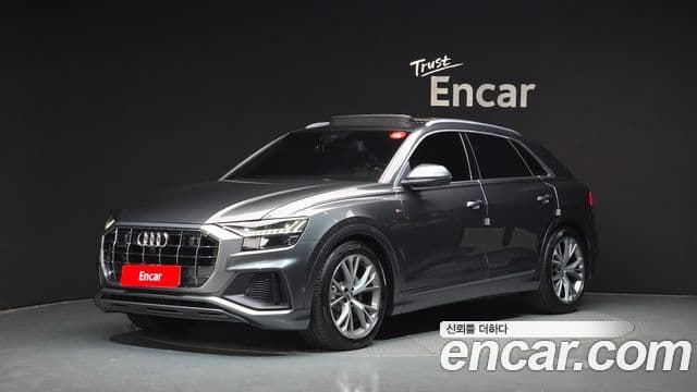 Audi Q7 2021 — Şəkil 1/20