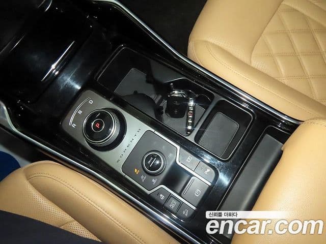 Kia Sorento 2021 — Şəkil 11/20