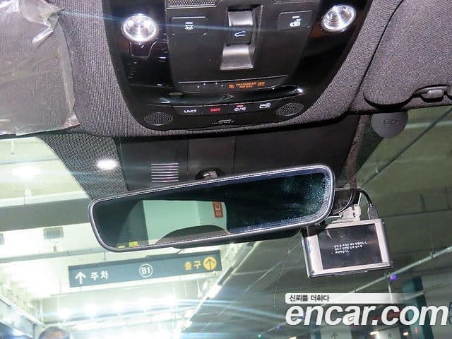 Kia Sorento 2021 — Şəkil 12/20